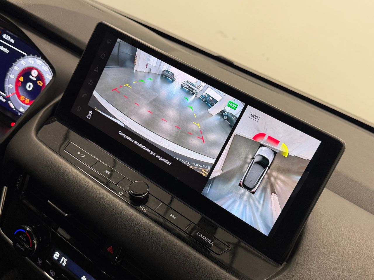 Nissan Qashqai N-CONNECTA  foto 31