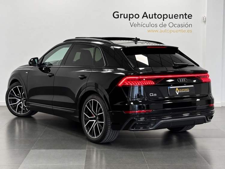 Audi Q8 55TFSI QUATTRO foto 5