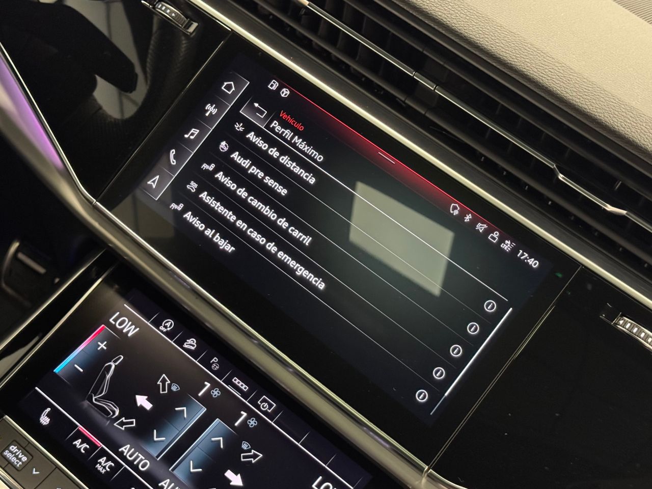 Audi Q8 55TFSI QUATTRO foto 36