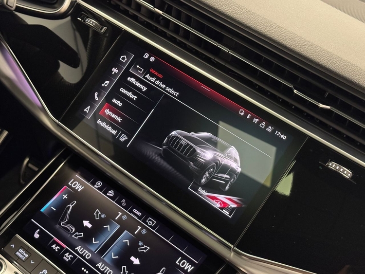 Audi Q8 55TFSI QUATTRO foto 37