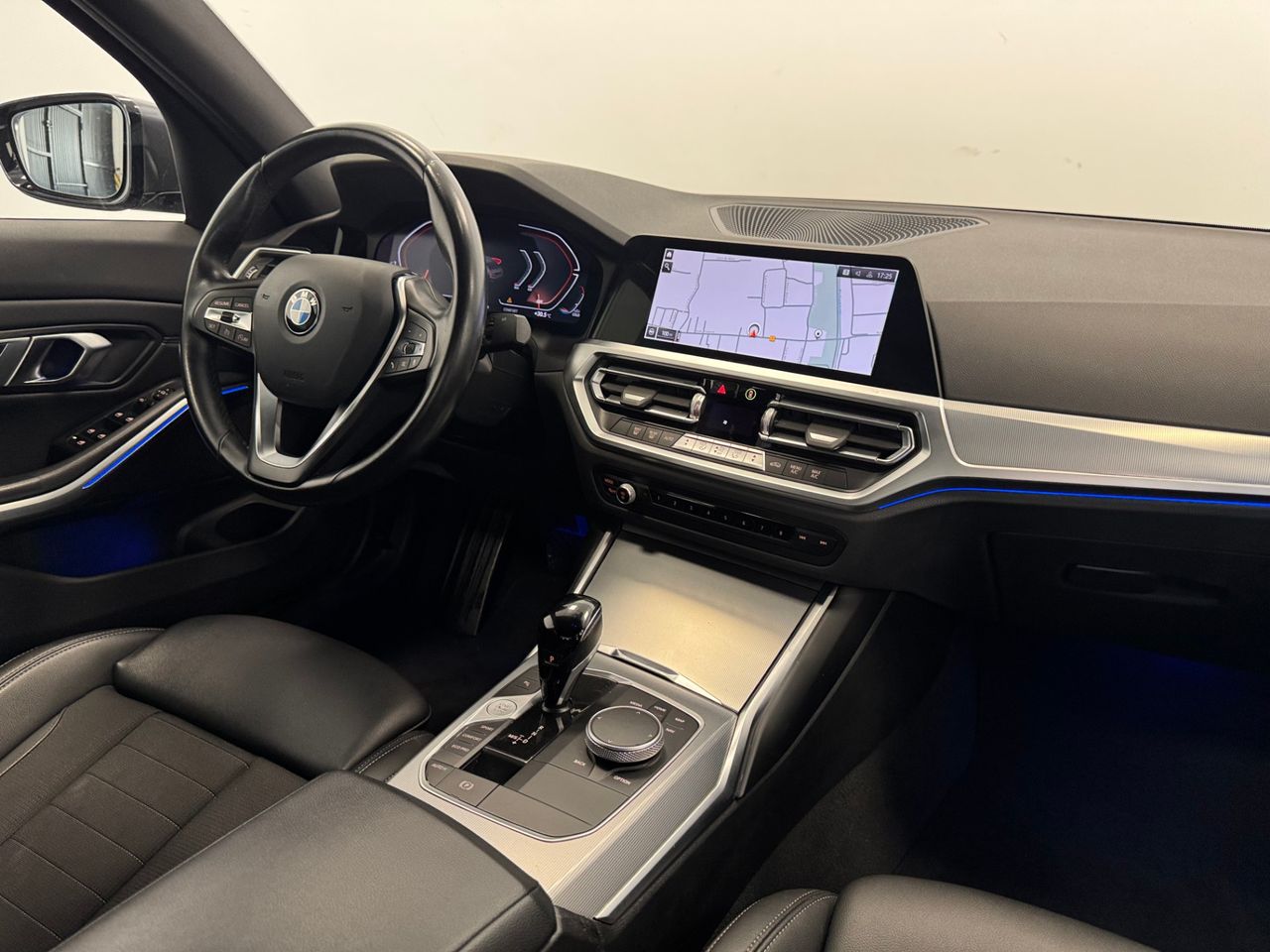 BMW Serie 3 320D AUTO foto 12