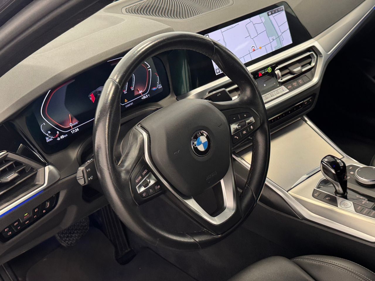 BMW Serie 3 320D AUTO foto 16