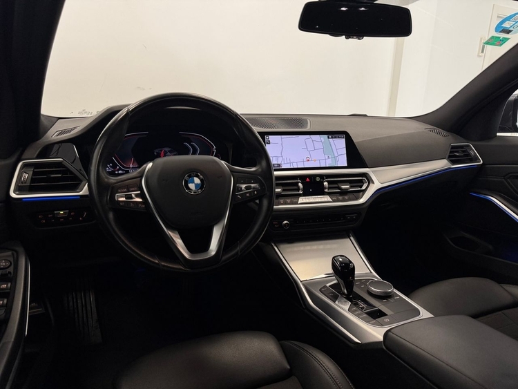 BMW Serie 3 320D AUTO foto 9