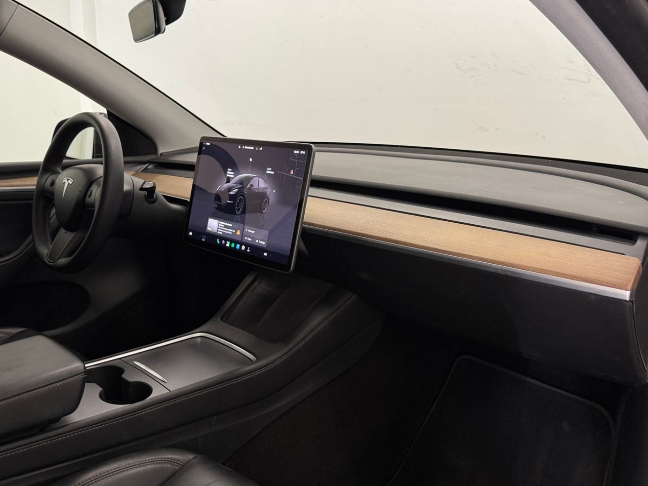 Tesla Model Y PERFORMANCE 4WD foto 12