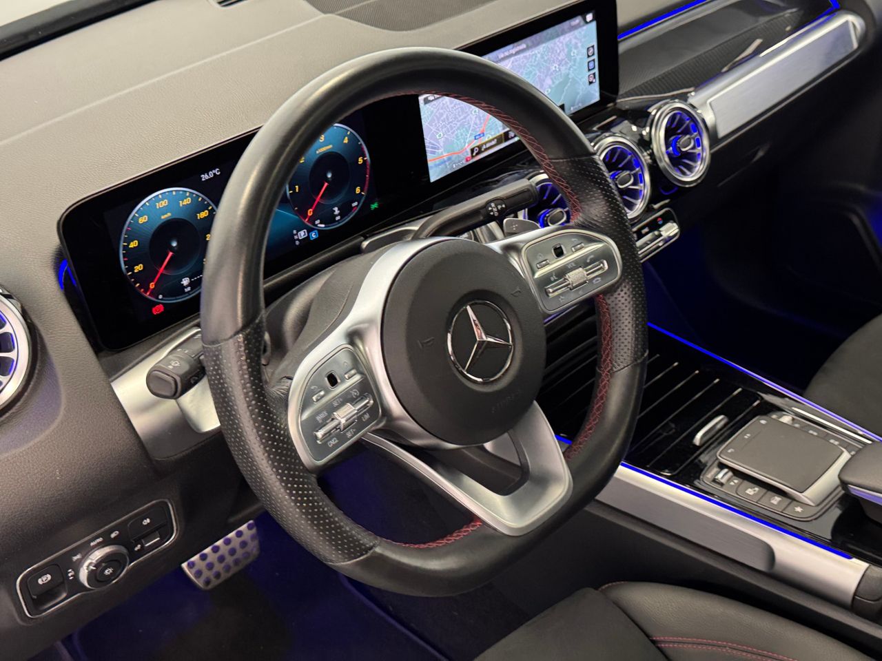 Mercedes GLB 220D AMG 4MATIC foto 17