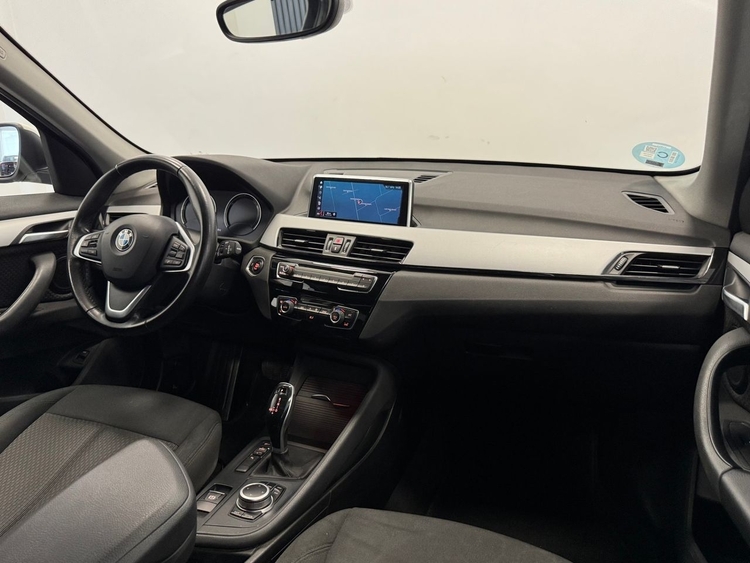 BMW X1 SDRIVE 18D foto 11