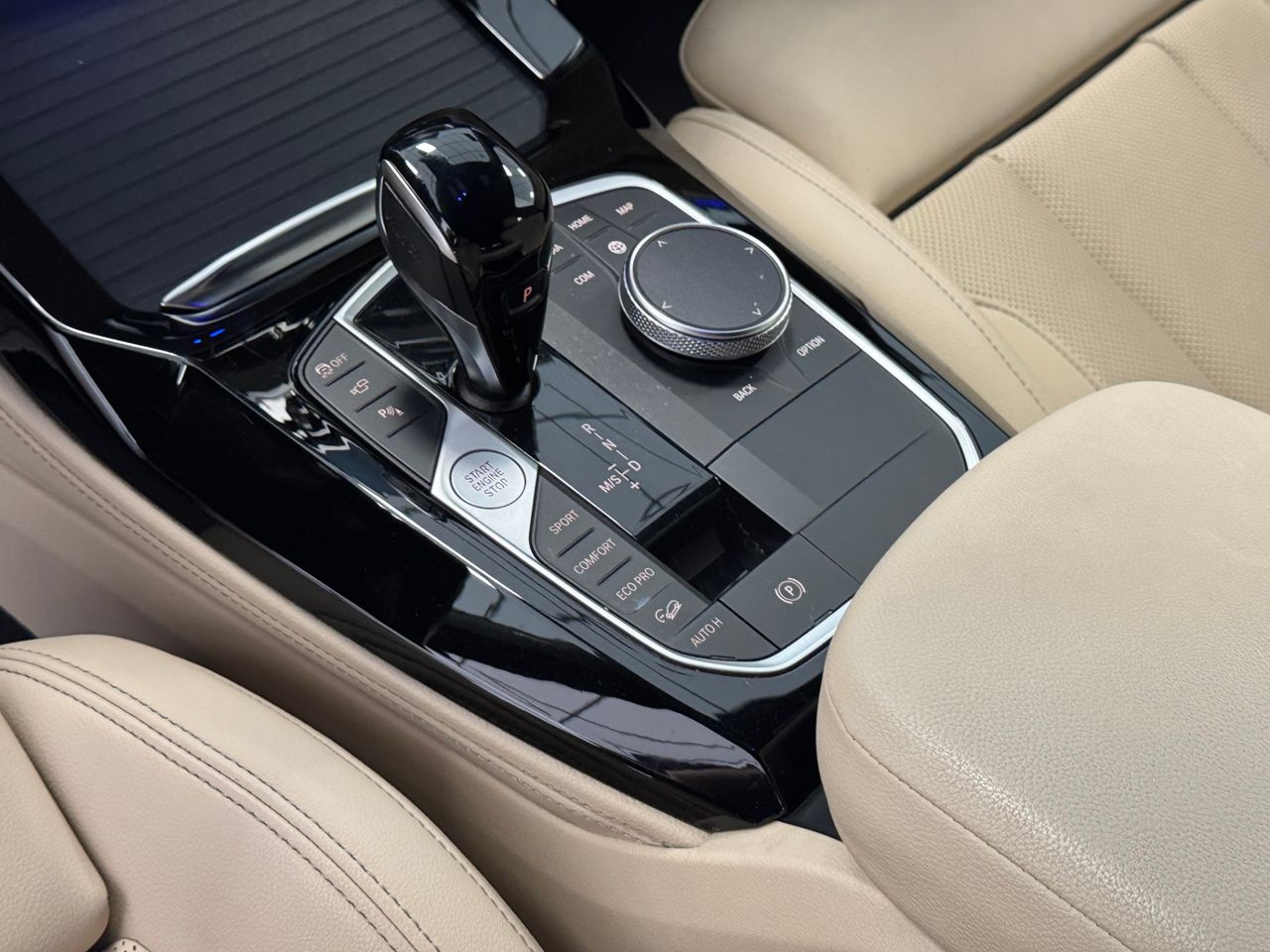 BMW X4 XLINE  foto 26