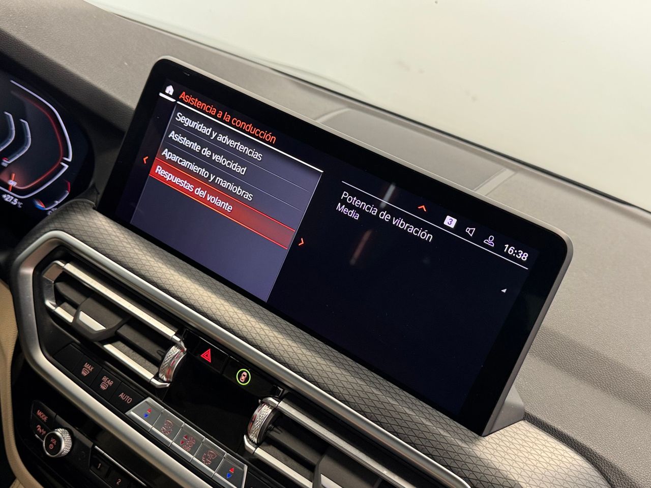 BMW X4 XLINE  foto 38