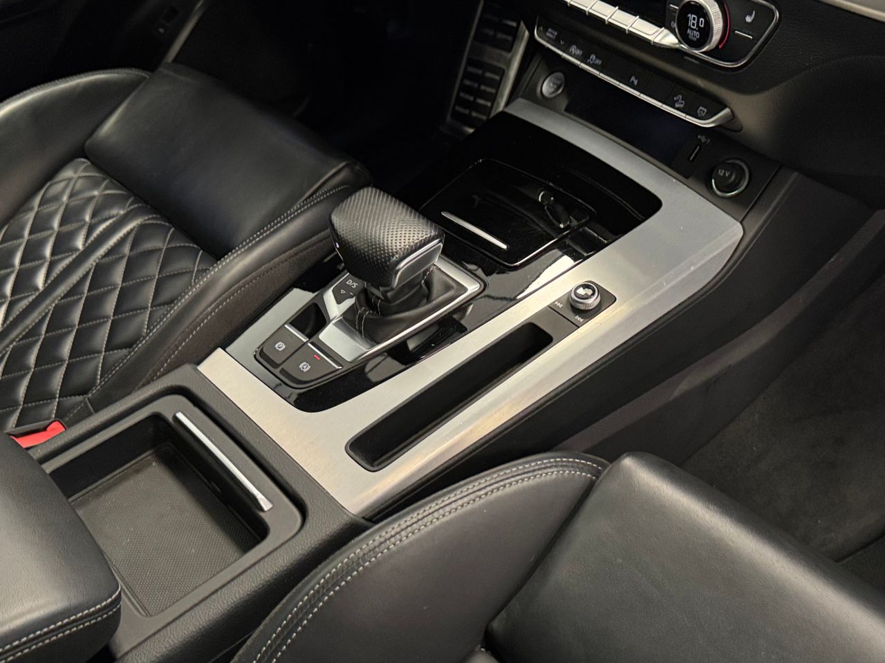 Audi Q5 SPORTBACK BLACK LINE 40TDI QUATTRO ULTRA foto 40