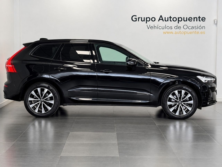 Volvo XC60 B4 D PLUS DARK AUTO foto 3