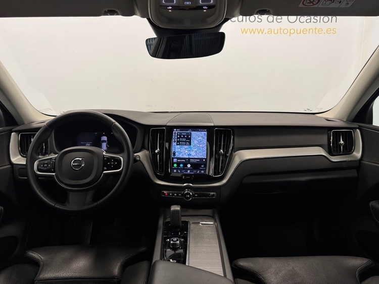 Volvo XC60 B4 D PLUS DARK AUTO foto 10