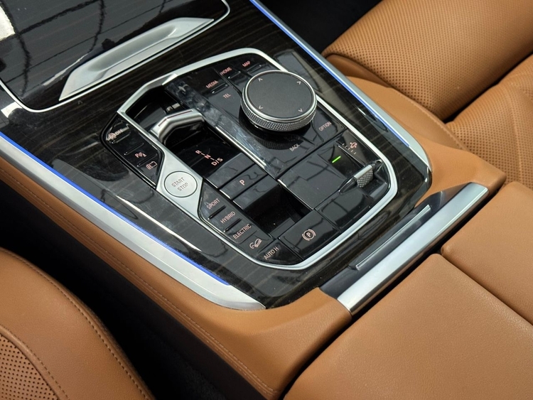 BMW X5 XDRIVE 50E XLINE  foto 26