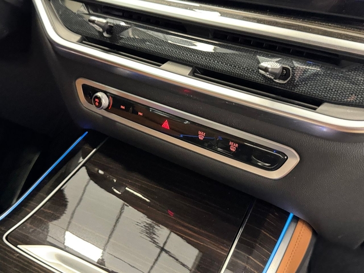 BMW X5 XDRIVE 50E XLINE  foto 40