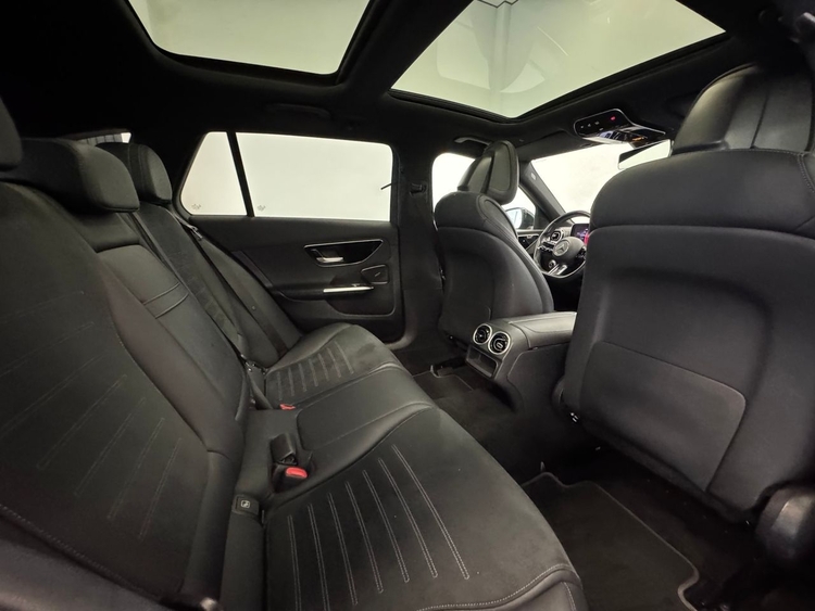Mercedes Clase C 300 E AMG LINE foto 41