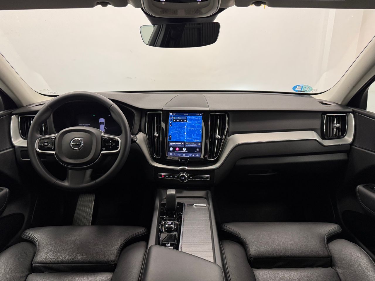 Volvo XC60 B4 D PLUS DARK AUTO foto 25