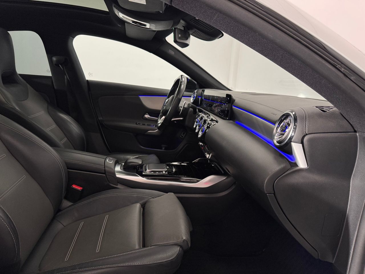 Mercedes CLA 35 AMG foto 27