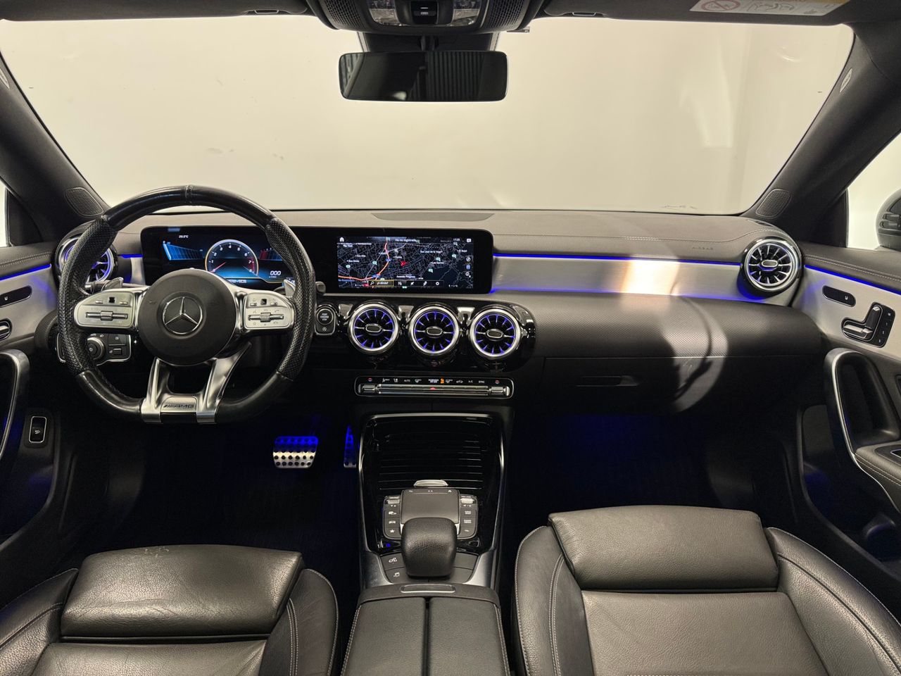 Mercedes CLA 35 AMG foto 10