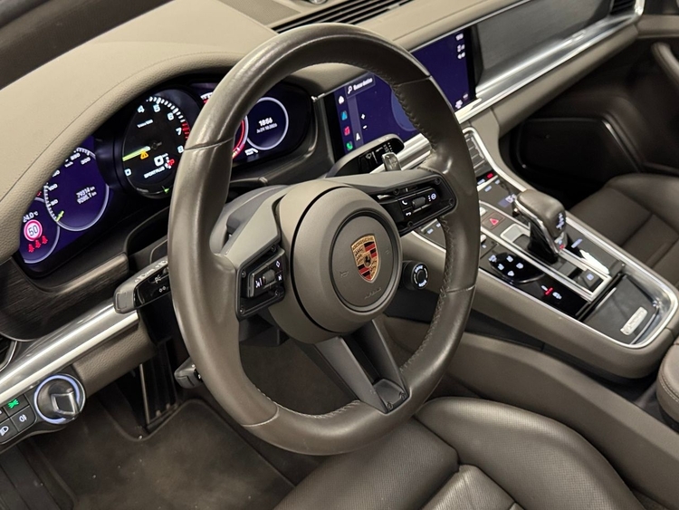 Porsche Panamera 4 E-HYBRID PLATINUM EDITION foto 16