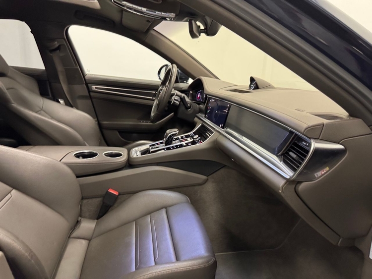 Porsche Panamera 4 E-HYBRID PLATINUM EDITION foto 27