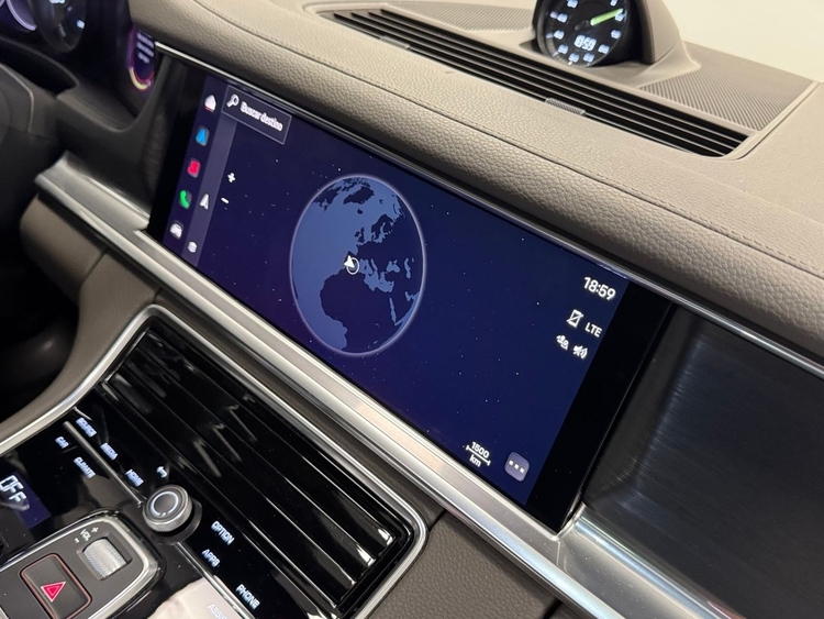 Porsche Panamera 4 E-HYBRID PLATINUM EDITION foto 31