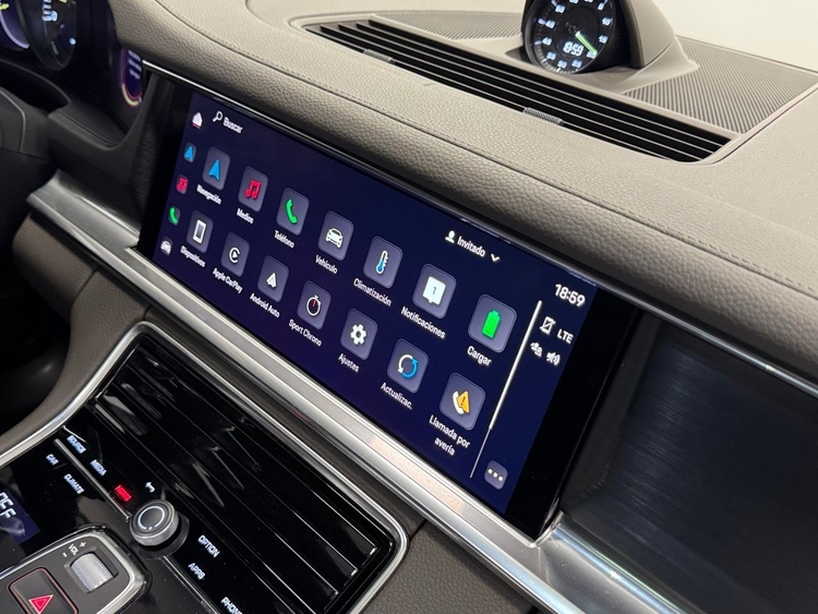 Porsche Panamera 4 E-HYBRID PLATINUM EDITION foto 32