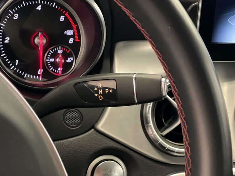 Mercedes CLA SHOOTING BRAKE AMG foto 25