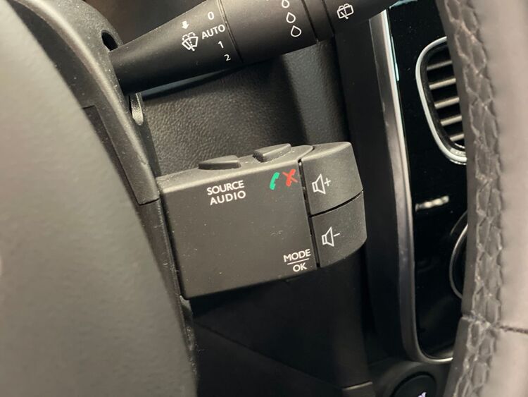 Renault Clio Limited foto 22