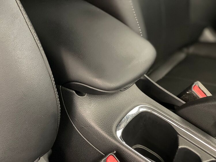 Nissan Pulsar Tekna foto 44