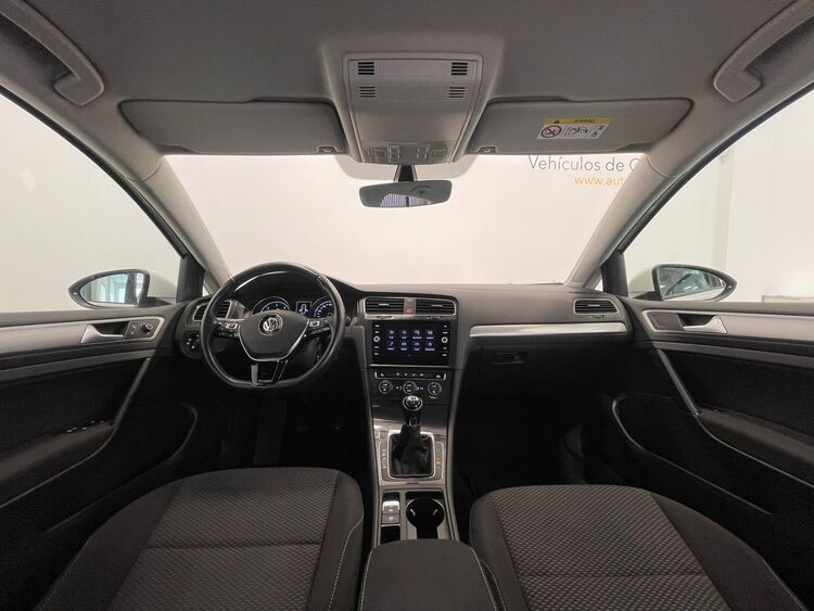 Volkswagen Golf Advance foto 43