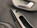 Ford Fiesta TITANIUM miniatura 36