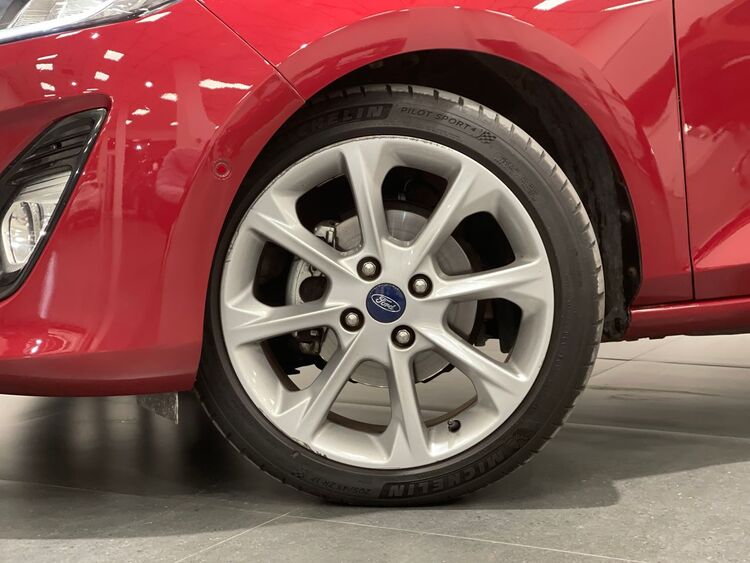 Ford Fiesta TITANIUM foto 59