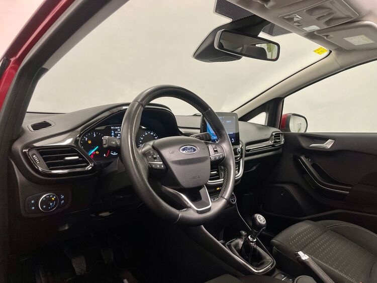 Ford Fiesta TITANIUM foto 8