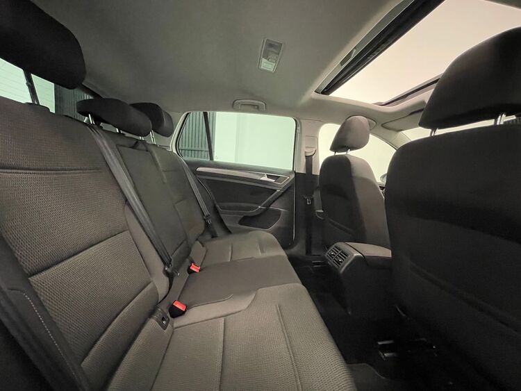 Volkswagen Golf ADVANCE foto 42