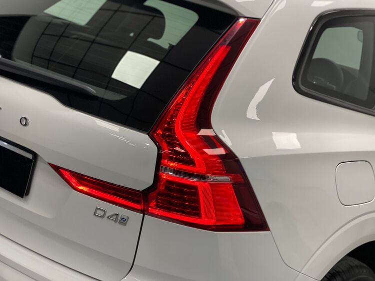 Volvo XC-60 R DESING foto 54