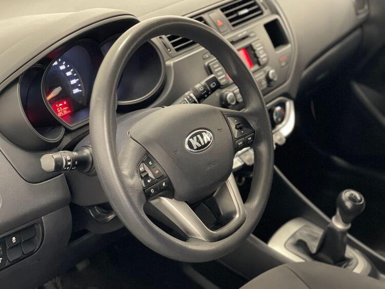 Kia Rio RIO foto 15