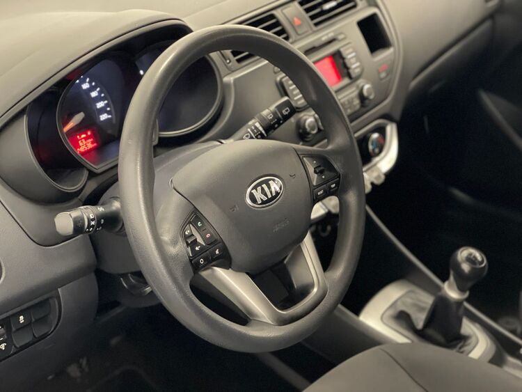 Kia Rio RIO foto 16