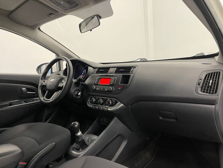 Kia Rio RIO foto 9
