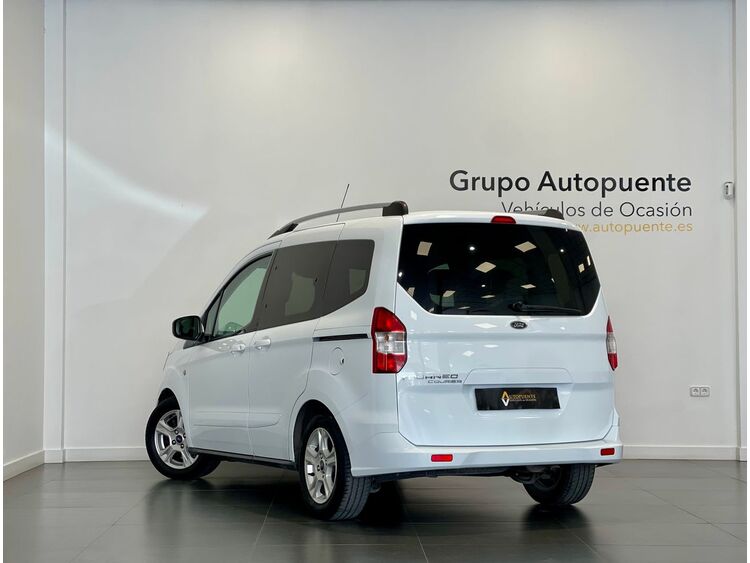 Ford Tourneo Courier SPORT foto 5