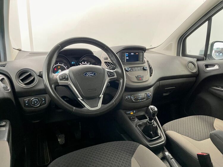 Ford Tourneo Courier SPORT foto 9