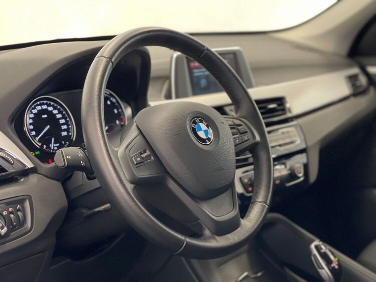 BMW X1 Business foto 18