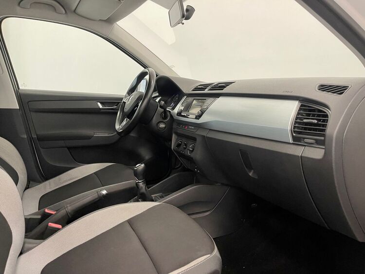 Skoda Fabia AMBITION foto 27