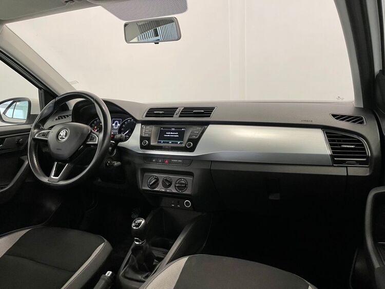 Skoda Fabia AMBITION foto 11