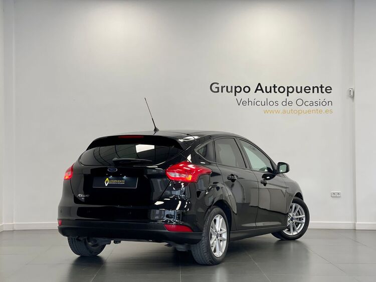Ford Focus Business foto 4